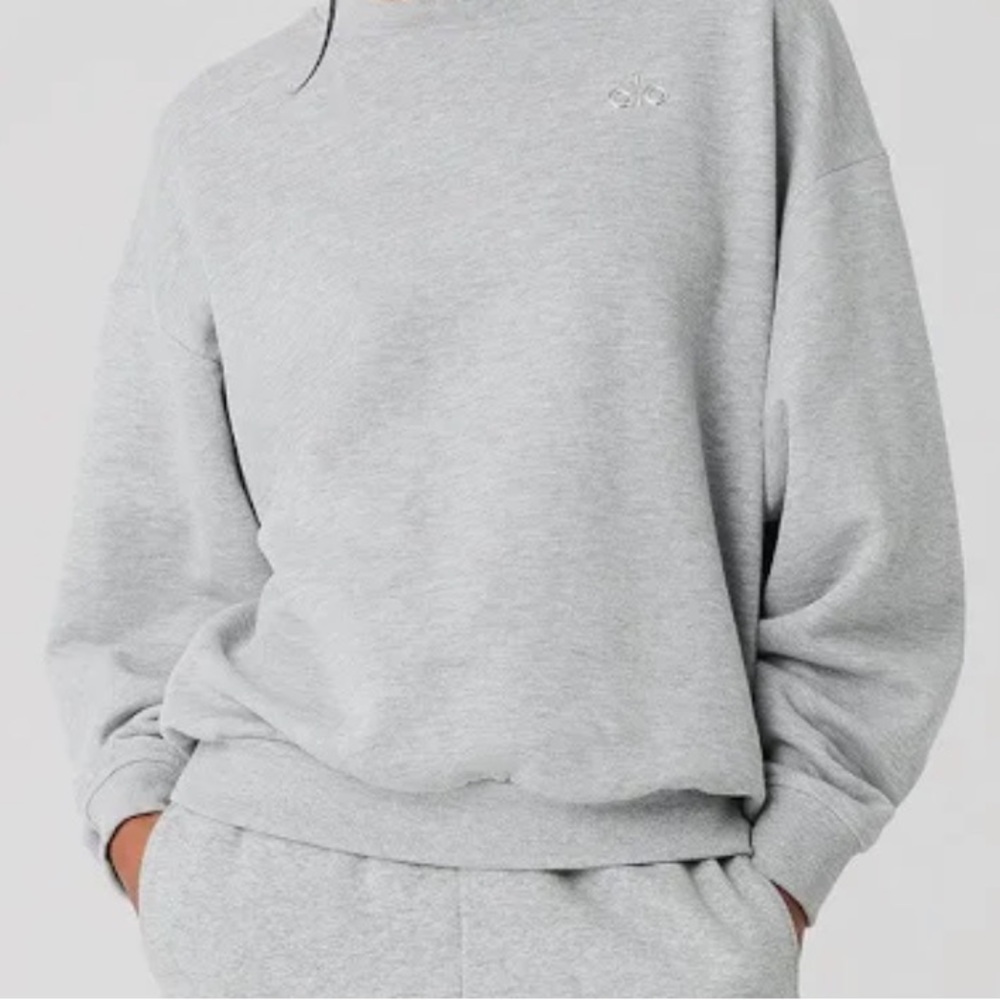 ALO grey NWT size L
